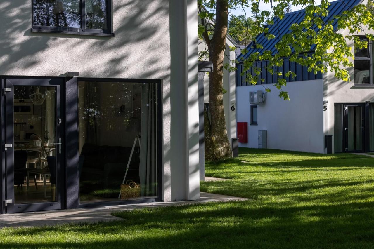 Domki Villa Hoff Resort Trzęsacz Extérieur photo